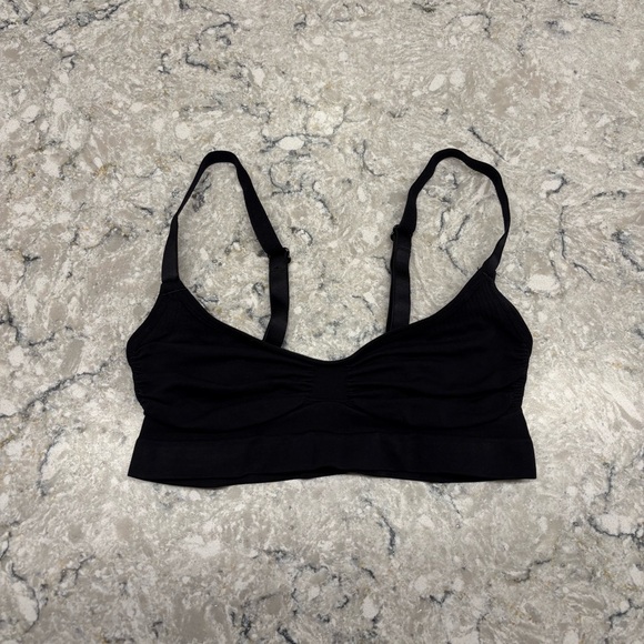 Skims Seamless Sculpt Bralette in Onyx NWOT - Picture 4 of 7